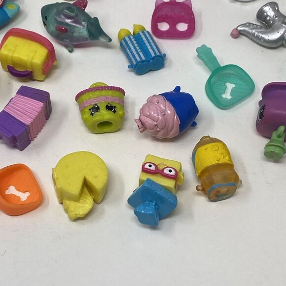Large Lot Of 72 Shopkins Multiple Series Moose - Picture 12 of 12